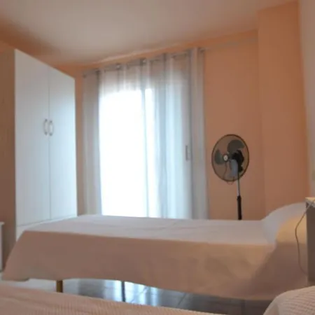 Rosa 2, Casa Con Jardin Y Piscina Privada *