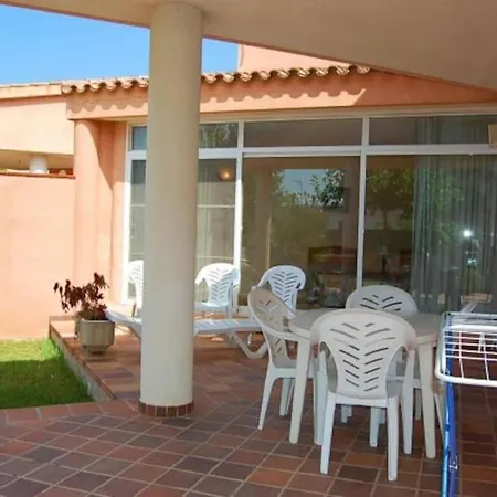Rosa 2, Casa Con Jardin Y Piscina Privada Holiday home Riumar