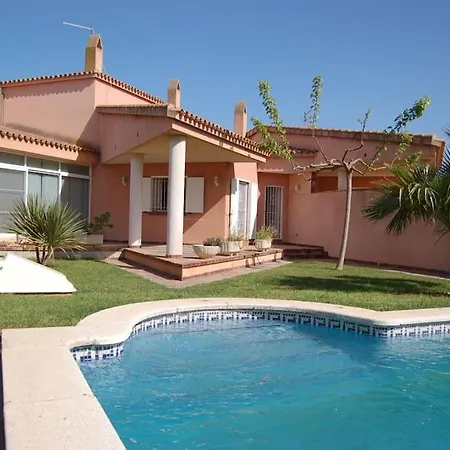 Rosa 2, Casa Con Jardin Y Piscina Privada Holiday home *